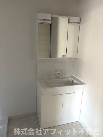 洗面設備　洗髪洗面化粧台