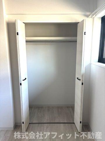 収納　クローゼット