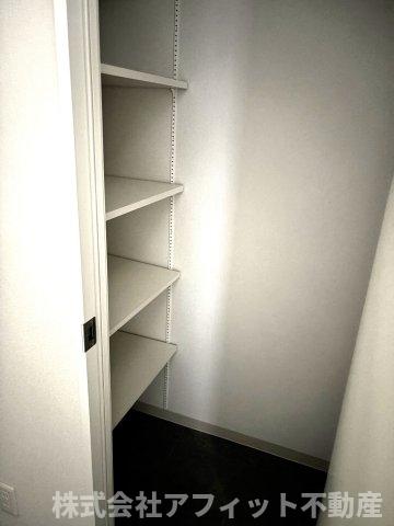 玄関　シューズインクローゼット