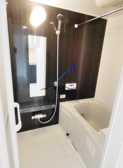 バス・シャワールーム　お風呂です。