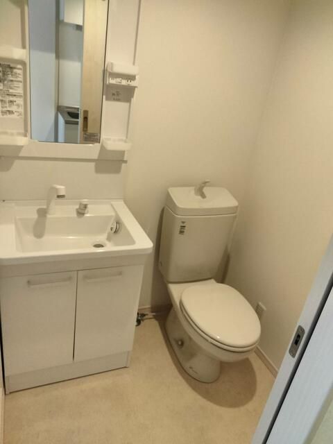 トイレ　別号室参照画像