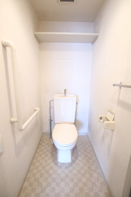 トイレ　★クリーニング前のお写真です★