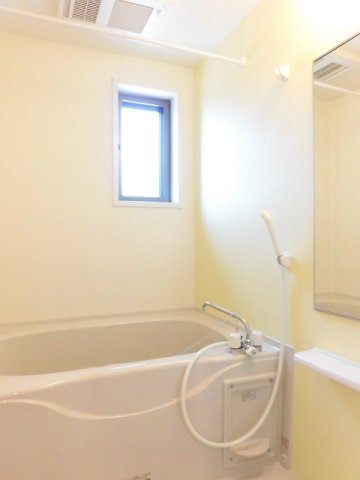 バス・シャワールーム　きれいなお風呂です