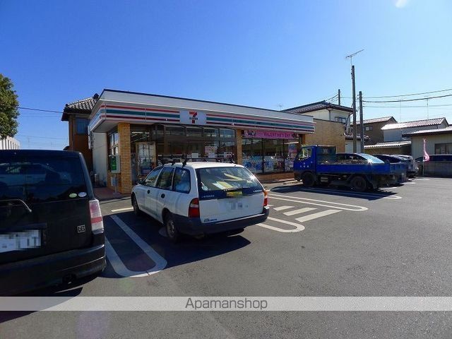 コンビニ　セブンイレブン館林台宿町店（コンビニ）まで270m