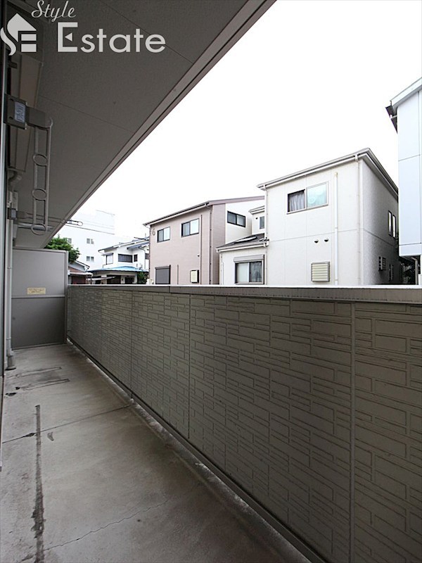 バルコニー　バルコニー