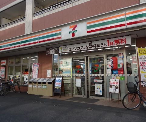 コンビニ　セブンイレブン墨田京島１丁目店（コンビニ）まで136m