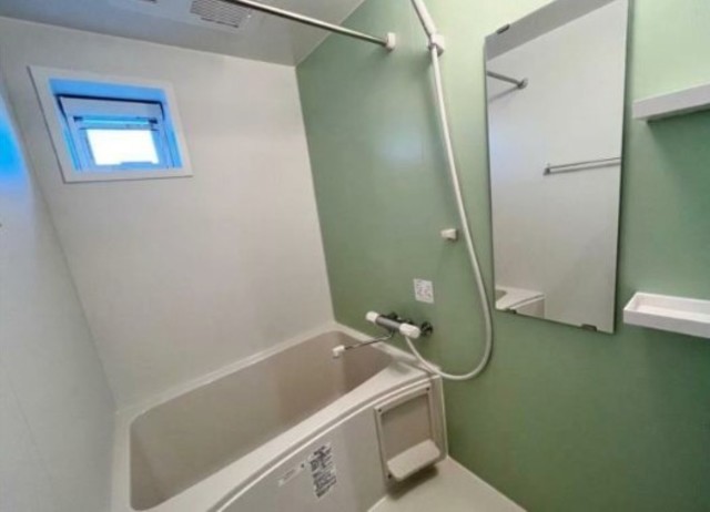 バス・シャワールーム　別部屋同仕様