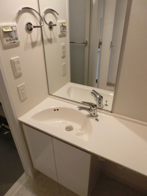 洗面設備　☆嬉しい独立洗面台☆