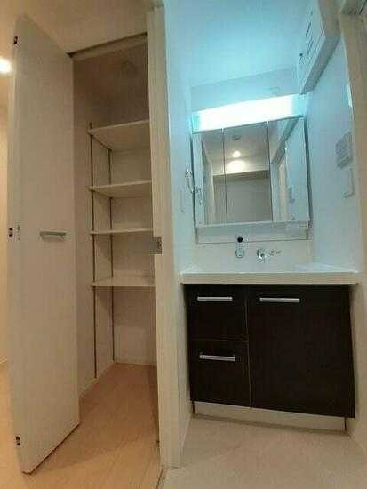 洗面設備　洗面台