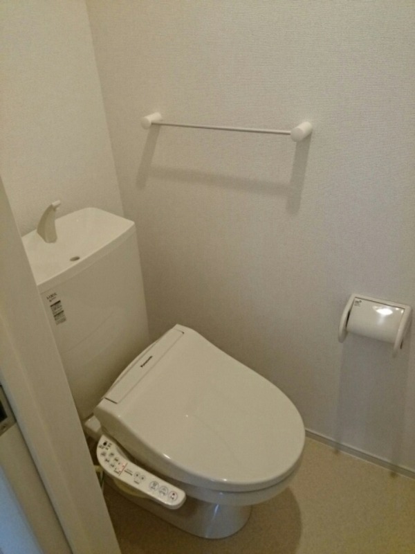 トイレ　図面と現状に相違がある場合には現状を優先