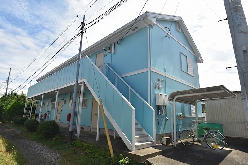 建物外観　日野駅徒歩15分の綺麗なアパート♪