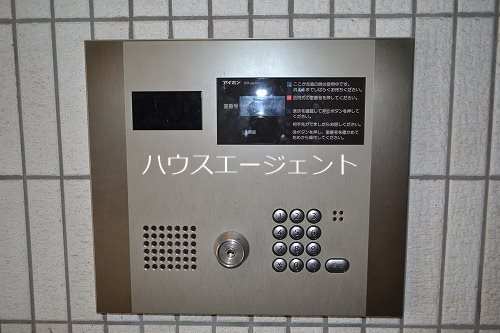 その他　オートロックです。