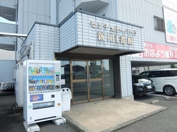 エントランス　★☆他社物件も内見や契約可能！相見積もり大歓迎☆★