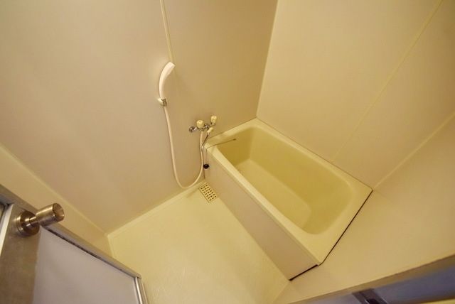 バス・シャワールーム　別部屋参考写真