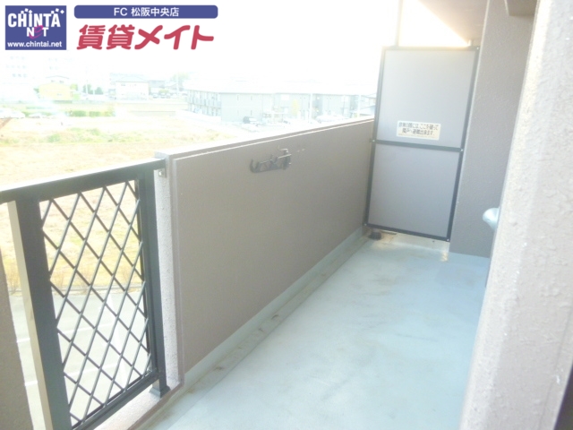 バルコニー　広いバルコニー（^