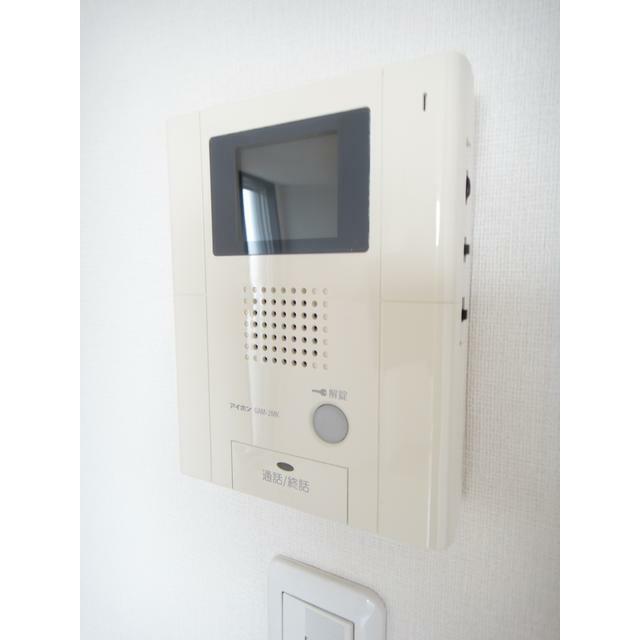 セキュリティ　モニターつきオートロックつきで