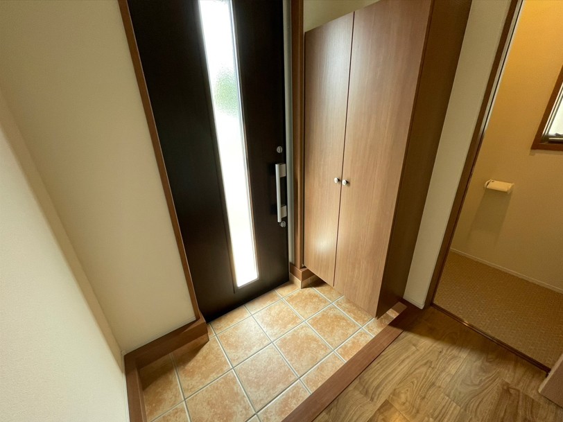 玄関　他の部屋の写真になります