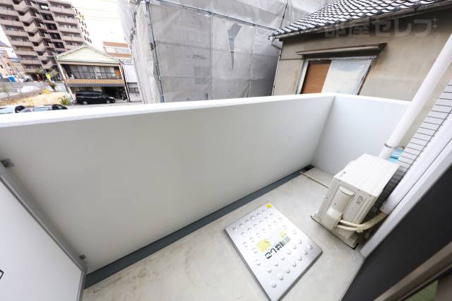 バルコニー　広く使える南向きのバルコニーです