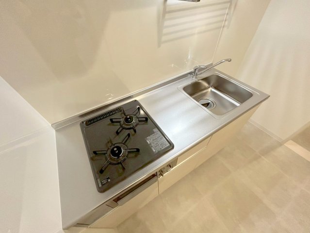 キッチン　作業のしやすい広めのキッチンです。