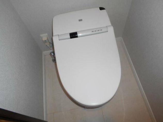 トイレ　別部屋参考写真