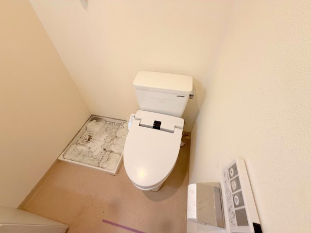 トイレ　清潔感のあるトイレは、誰もがリラックスできる空間です。