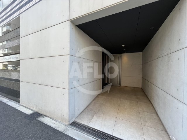 エントランス　サムティ西長堀リバーフロント　エントランス