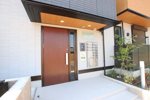 エントランス　建物入口