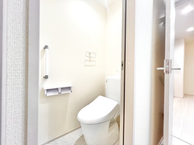 トイレ　コンパクトで使いやすいトイレです