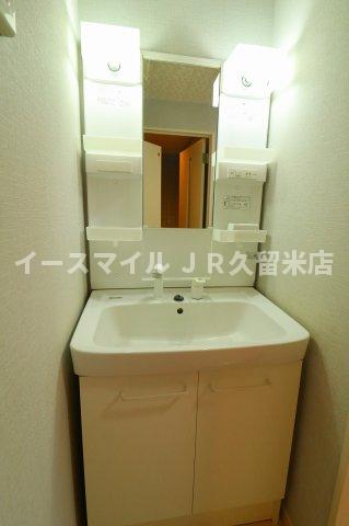 洗面設備　独立洗面化粧台付き