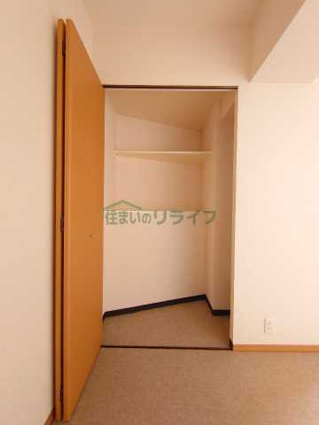 収納　リライフ下北沢店