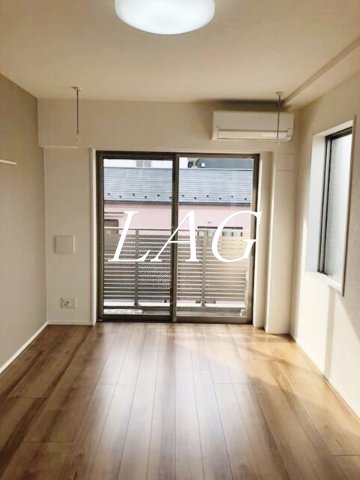 居室・リビング　洋室のお部屋です。