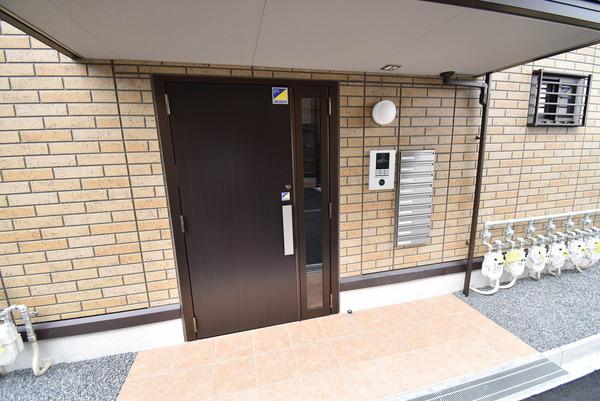 エントランス　※同物件別室※