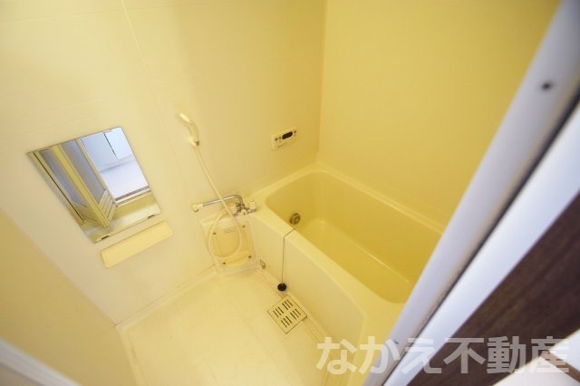 バス・シャワールーム　日々の疲れを癒すお風呂付です