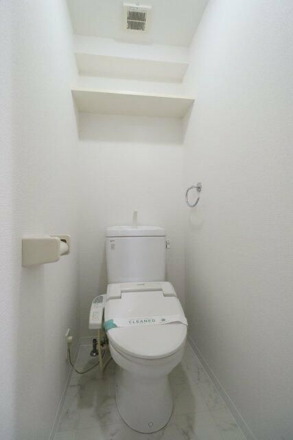 トイレ　トイレもきれいです
