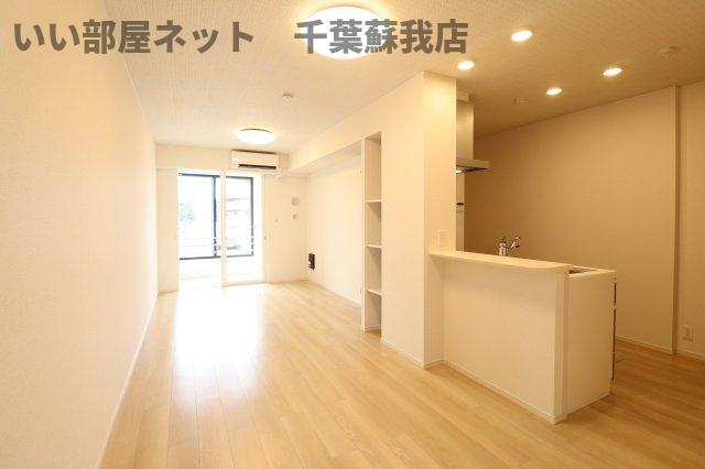 居室・リビング　使いやすい居間です