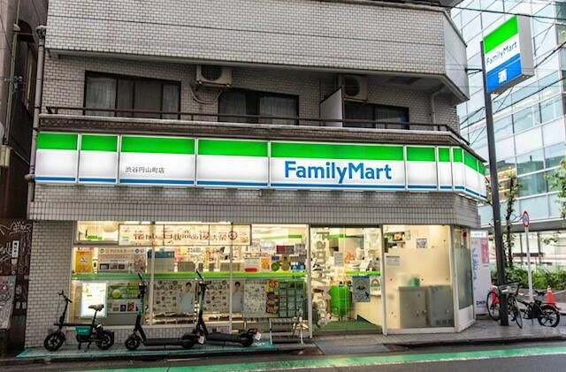 コンビニ　ファミリーマート 渋谷円山町店（コンビニ）まで222m