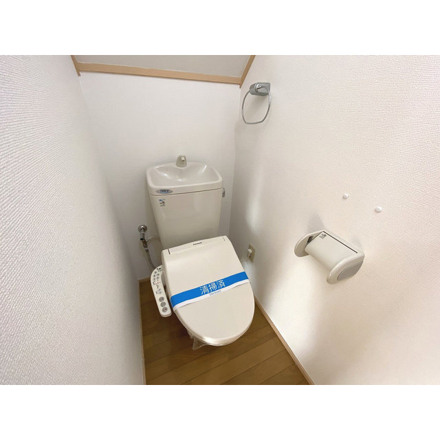 トイレ　写真は他室使用