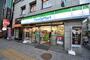 コンビニ　ファミリーマート 神田駅東口店（コンビニ）まで170m