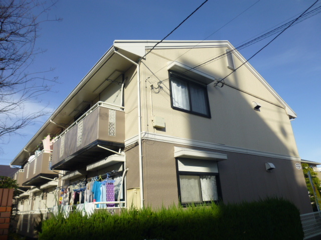 建物外観　毎日のお買物に大変便利な立地です。