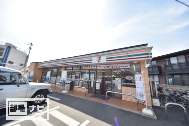 コンビニ　セブンイレブン岡山北方店（コンビニ）まで418m
