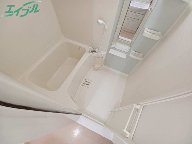 バス・シャワールーム　別部屋参考写真です