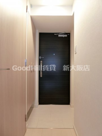 玄関　S-RESIDENCE新大阪Ridente