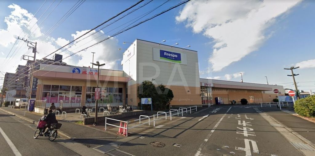 ショッピングセンター　西松屋フレスポ茅ヶ崎店（ショッピングセンター）まで900m