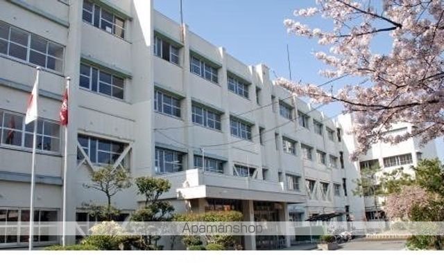 小学校　玉野市立田井小学校（小学校）まで618m