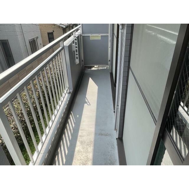 バルコニー　バルコニー物干し金具付