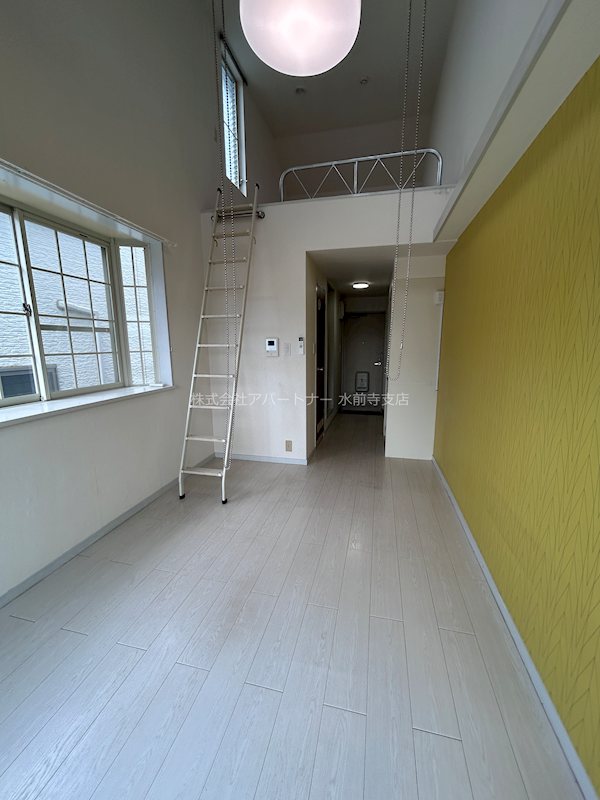 居室・リビング　角部屋です！