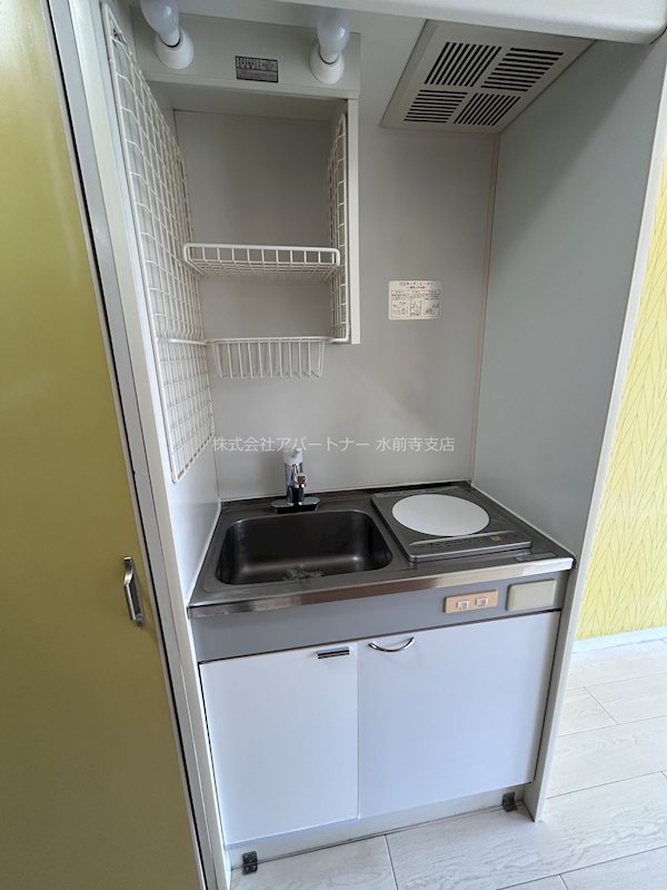 キッチン　IHコンロ付きのキッチン！