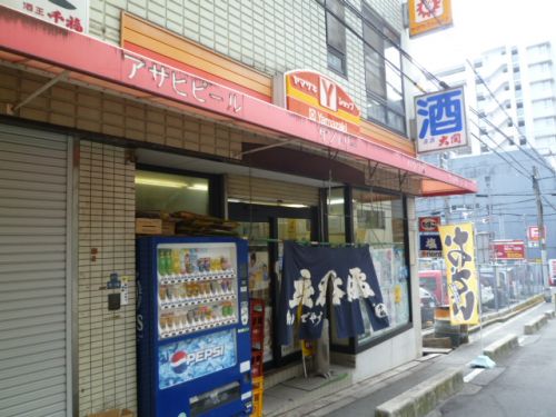 コンビニ　デイリーヤマザキ谷町九丁目店（コンビニ）まで148m