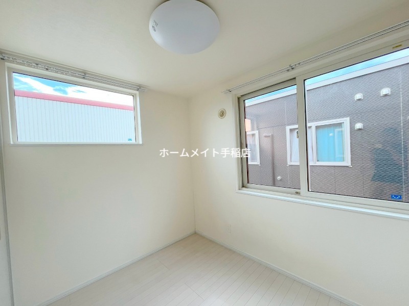その他部屋・スペース　明るい洋室、寝室にどうぞ♪