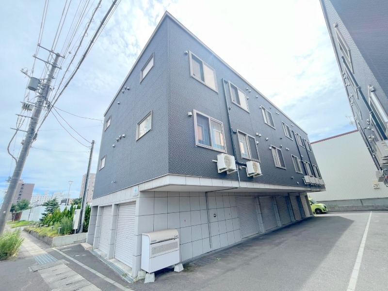 建物外観　外観写真でございます！